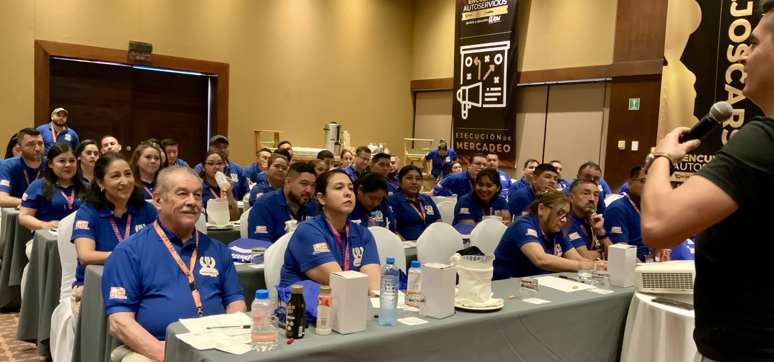 Ilustración de IA en la productividad laboral